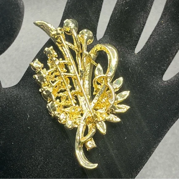 gold tone rhinestone floral spray brooch vintage style - Picture 5 of 6